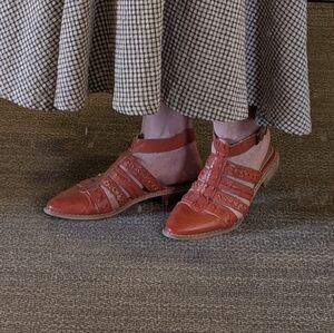 Mi.iM Red Leather Sandals